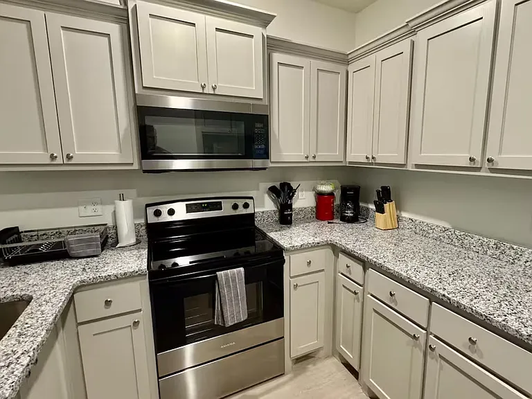 1515 SW Georgia Ave — Photo 7