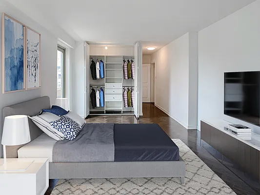 Rented by Halstead Real Estate | media 16