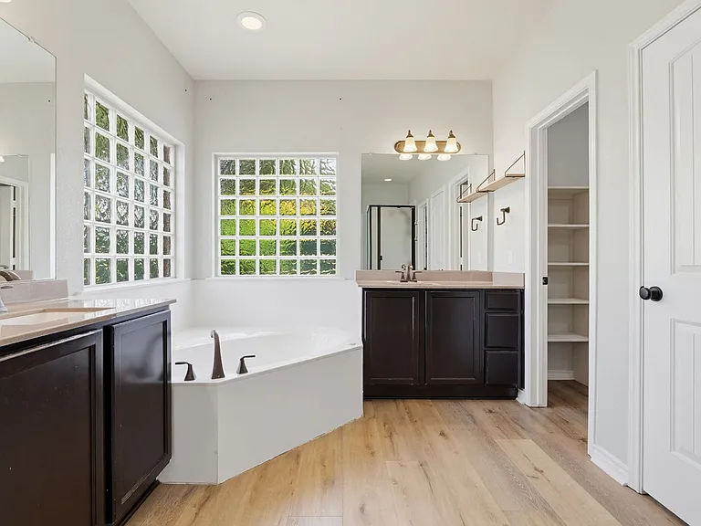 822 Terra Cotta Ct — Photo 21