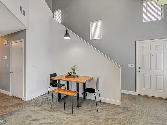 4th image of 55 Belle Soleil Ave Unit 0