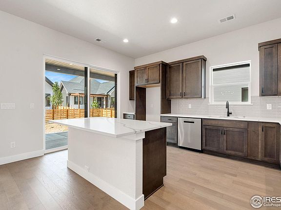 5th image of 1742 Beachside Dr