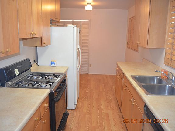 3rd image of 1106 Cuba Dr