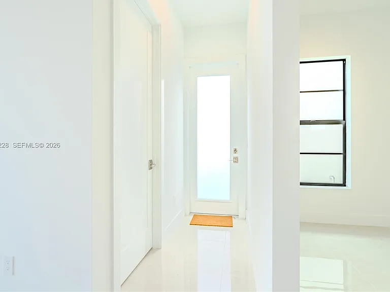 1427 SW 23rd St — Photo 19