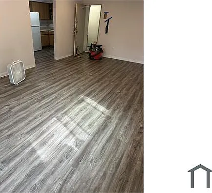 1720 Wright St #7 — Photo 6