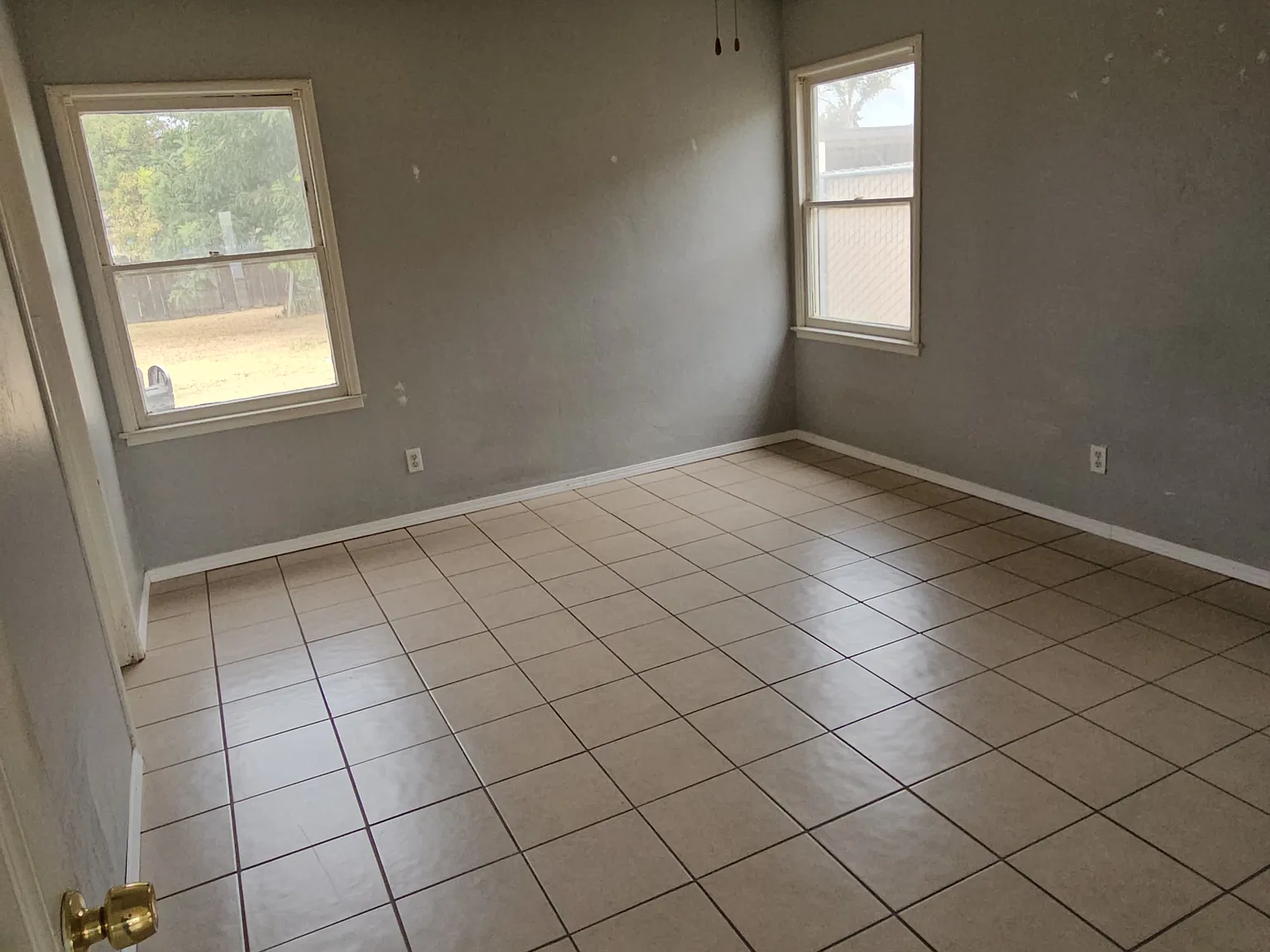 1 bed, 752 sqft, $1,350 — Photo 3