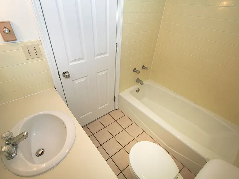 19 FIRST — Photo 13