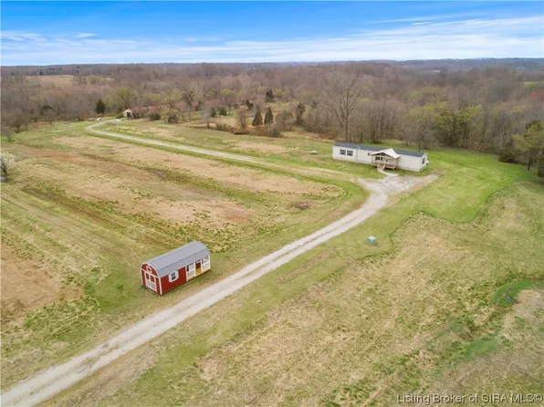 5939 E Magnolia Road, English, IN 47118