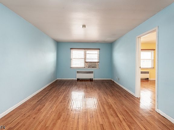 2nd image of 59-61 Brighton Ave #9-U-9
