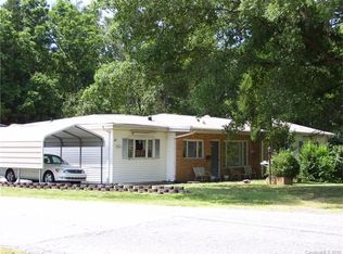 2506 S Cannon Blvd, Kannapolis, NC 28083