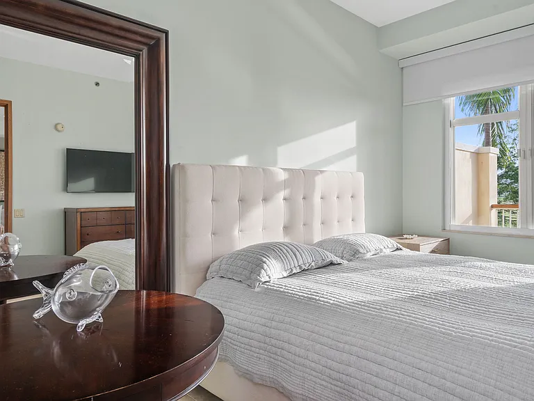 500 Plantation Dr #1-205 — Photo 39