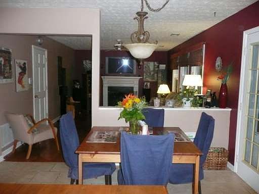 5th image of 1425 Glenfield Dr