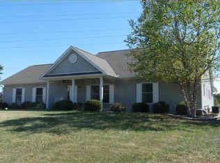 1407 Brook Lawn, Findlay, OH 45840