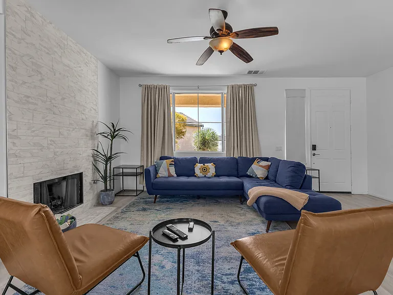47383 Bahama Ct — Photo 15