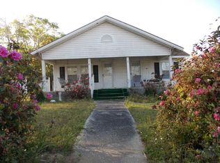 216 Randall St, Hahira, GA 31632