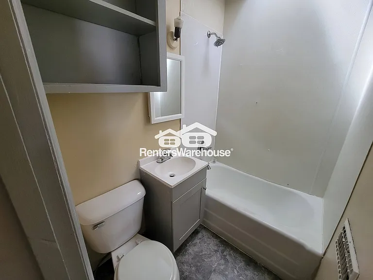 401 N Dewey St — Photo 9