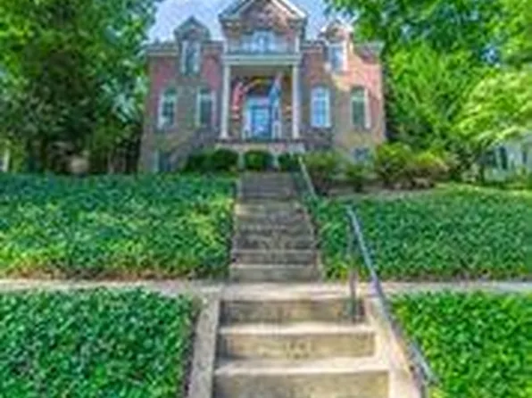 1026 26th St S, Arlington, VA 22202