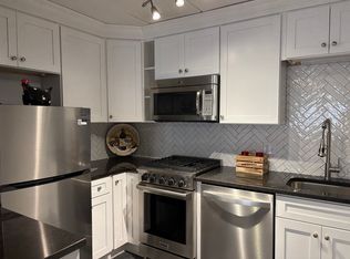 284 Harvard St APT 31, Cambridge, MA 02139