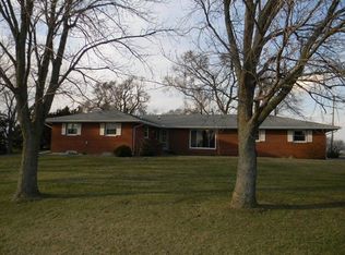 24219 E 2100 North Rd, Pontiac, IL 61764