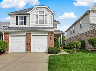 11238 Wildridge St, Westchester, IL 60154