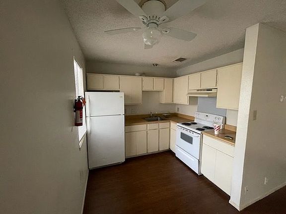 2nd image of 1634 W Woodlawn Ave APT 2