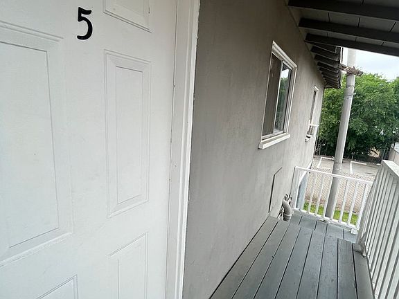 5th image of 3447-3449 4th St #5