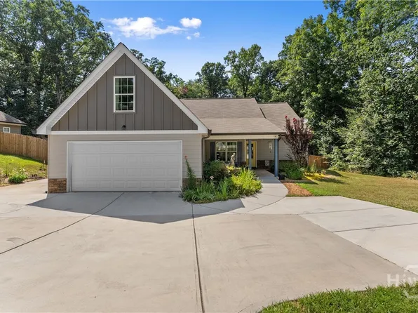 105 W E King Road, Commerce, GA 30529