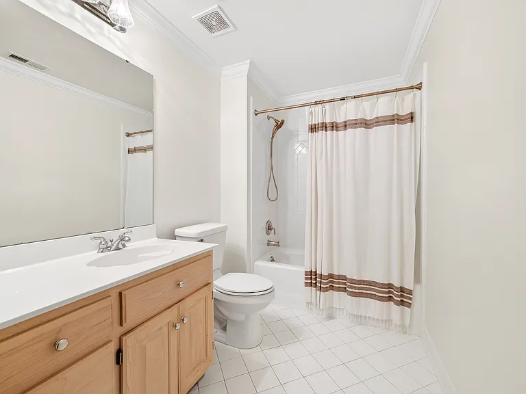 18716 Hammock Ln — Photo 30