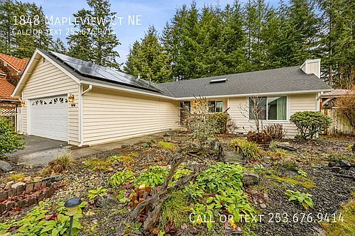1848 Mapleview Ct NE Photo 1