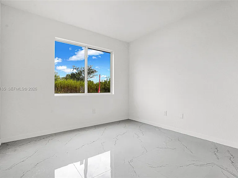22555 SW 125th Ave #13A — Photo 18
