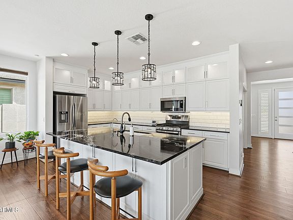 3rd image of 39854 N MADDOX Road