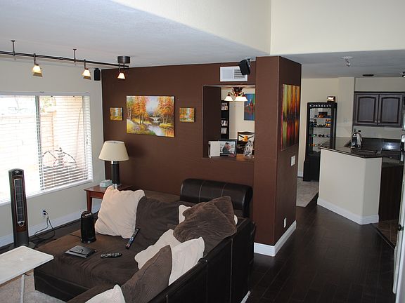 3rd image of 315 Whispering Willow Dr Unit B