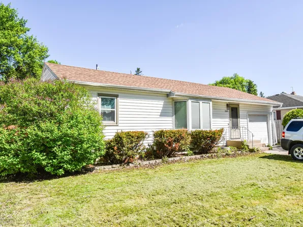 2009 7th St N, Fargo, ND 58102