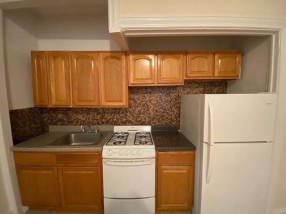 4th image of 83-43 118th St #22N