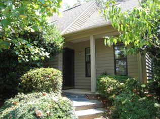 1329 Creekside Dr, Charlottesville, VA 22902