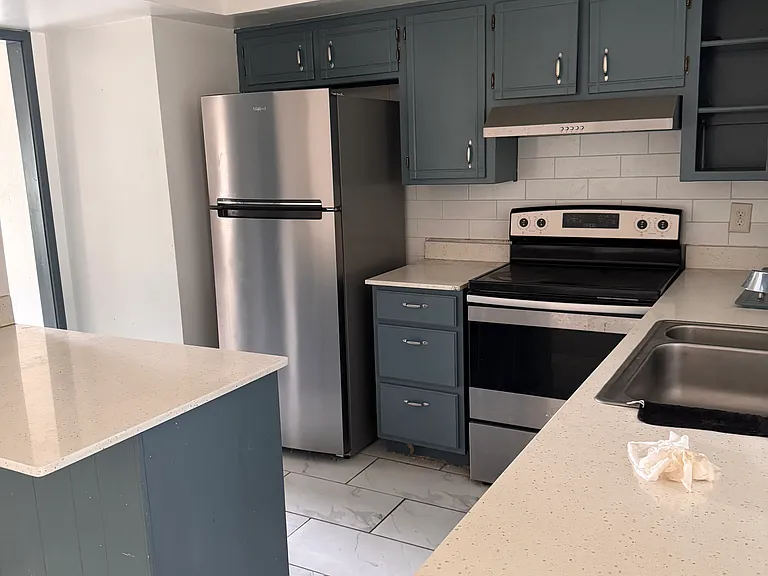 2229 NW 113th Pl — Photo 3