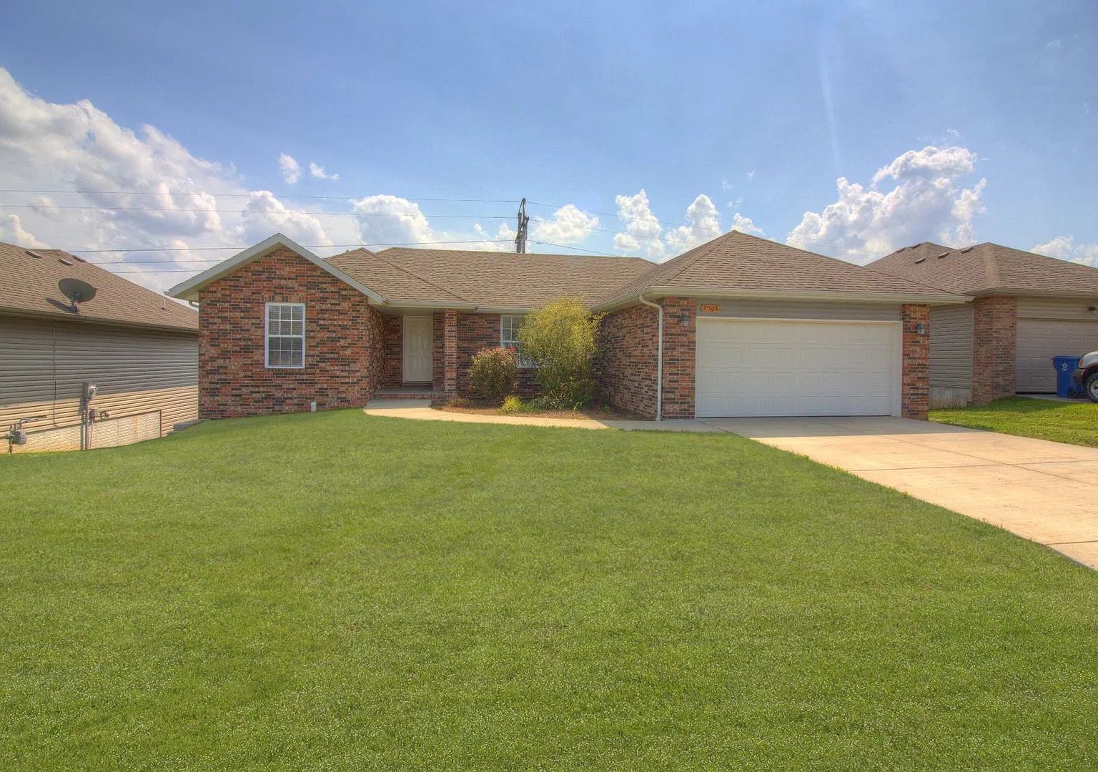 4-Bedroom Home with Walkout Basement, Deck, & Fenced Backyard — Photo 1