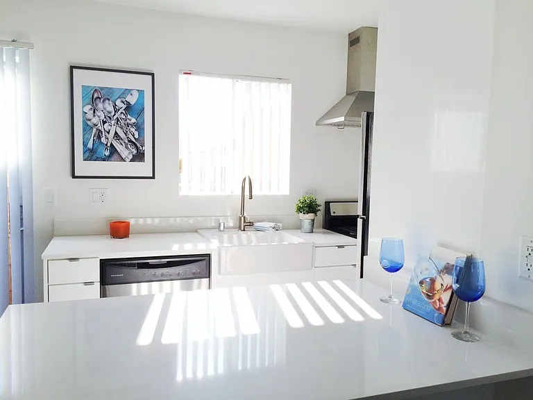 632 N Occidental Blvd #2 — Photo 15
