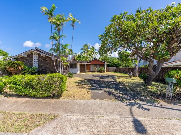4216 Alae St, Honolulu, HI 96816