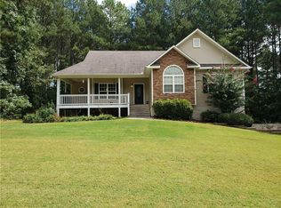 18 Woodvine Ct, White, GA 30184