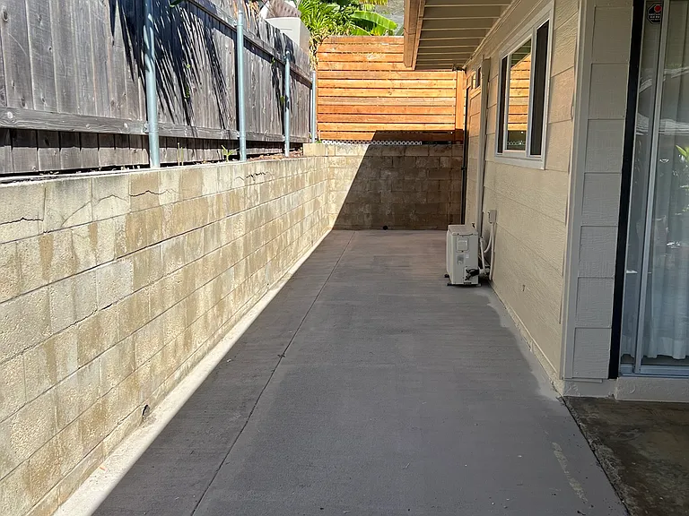 7244 Kuahono St — Photo 26