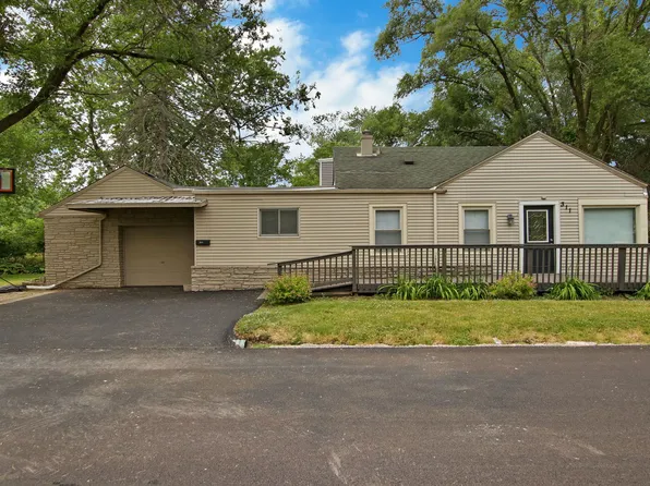 311 Elder Dr, Round Lake Park, IL 60073