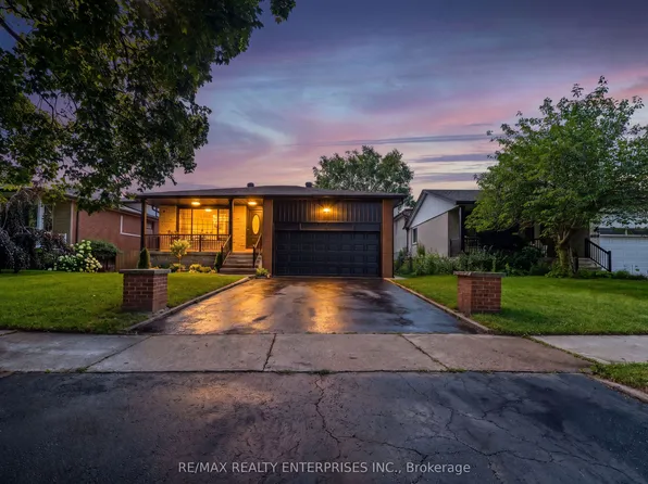 2348 Denise Rd, Mississauga, ON L4X 1J4