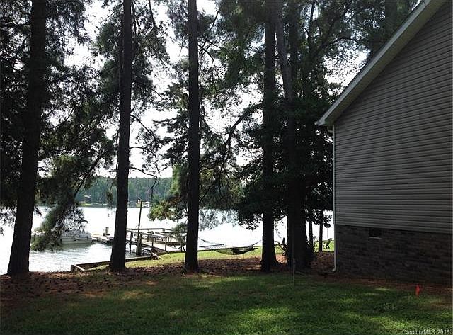 1st image of 115 Estes Park Dr