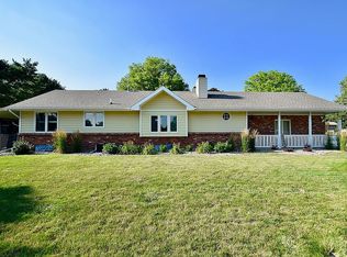 4249 Ridgeview Dr, Lincoln, NE 68506