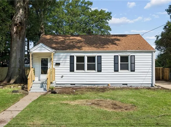 621 Sterling St, Newport News, VA 23605