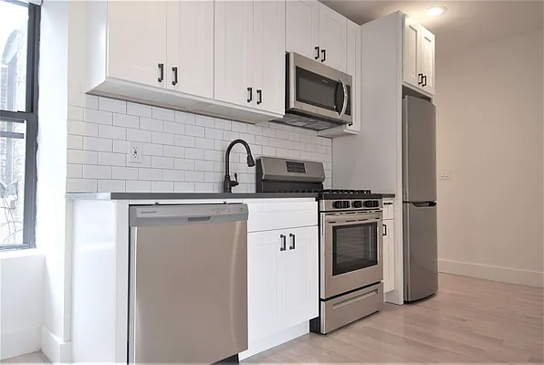 Rented by (Legacy) Tri Hill Realty Group LLC | media 4