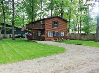 356 Cove Resort Dr, Bronson, MI 49028