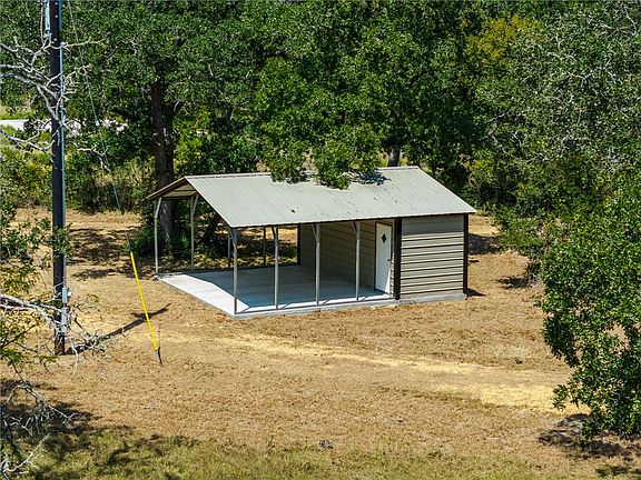 3rd image of 789 Quail Hollow Dr