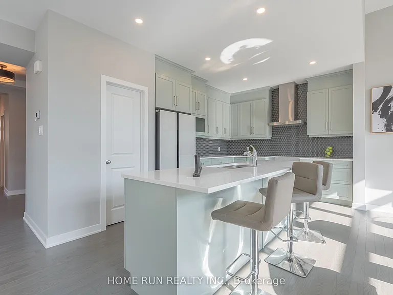 271 Ketchikan Cres — Photo 16