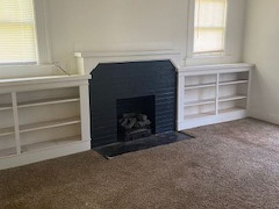 2nd image of 1710 Chestnut St